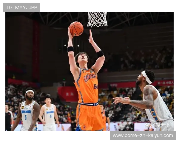 篮下争夺:北京队抢下明显优势的篮板!,北京篮男 篮下争夺:北京队抢下明显优势的篮板!,北京篮男