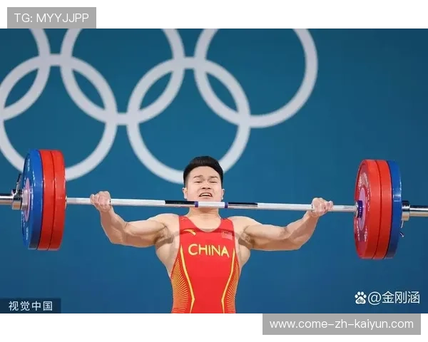 举重媒体报道角度多元化，举重运动解说